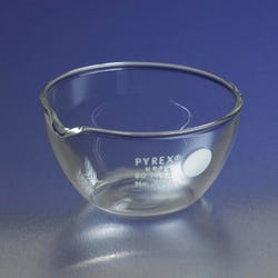 Image for Pyrex Borosilicate Evaporating Dish - 170 mL from School Specialty
